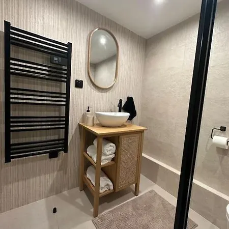 Apartment Centre A 3 Minutes Du Palais Des Festivals *